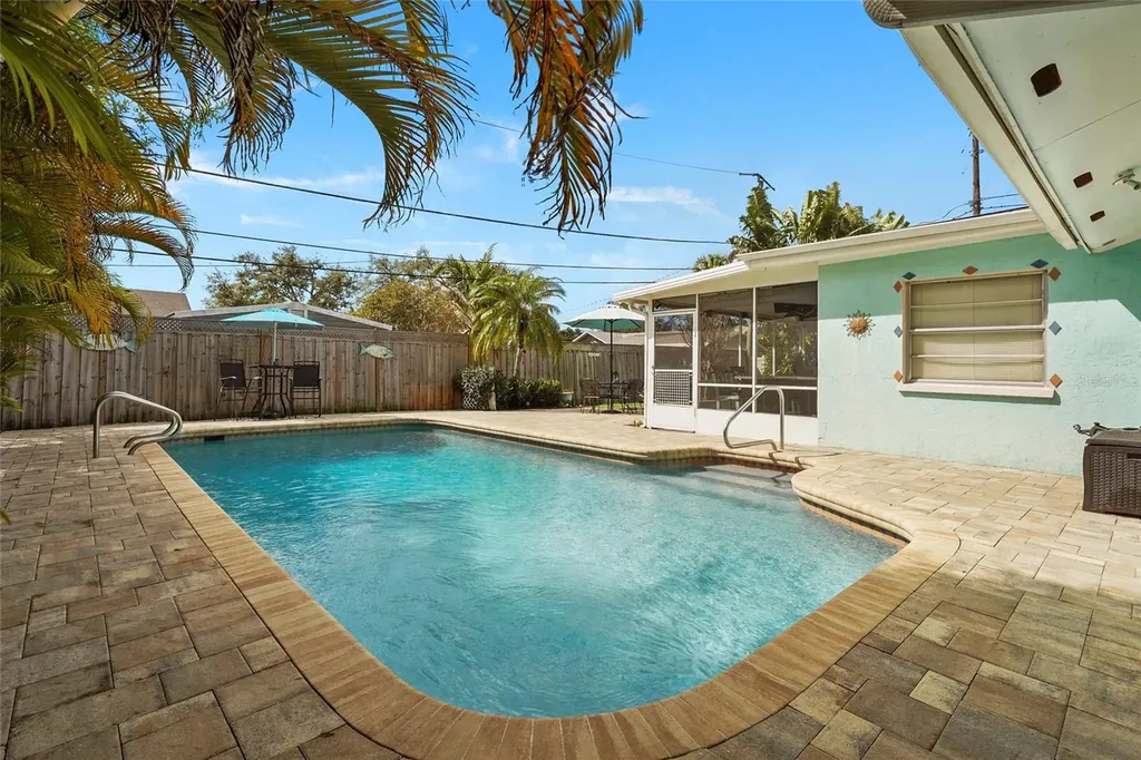 5003 20th Avenue W Bradenton FL 34209