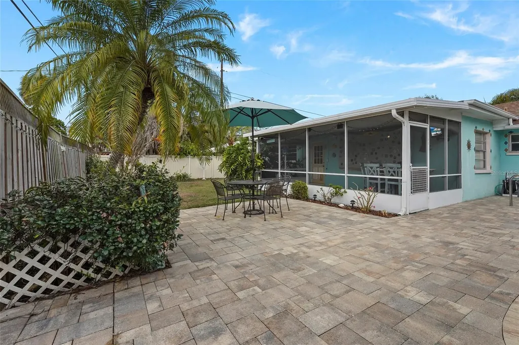 5003 20th Avenue W Bradenton FL 34209