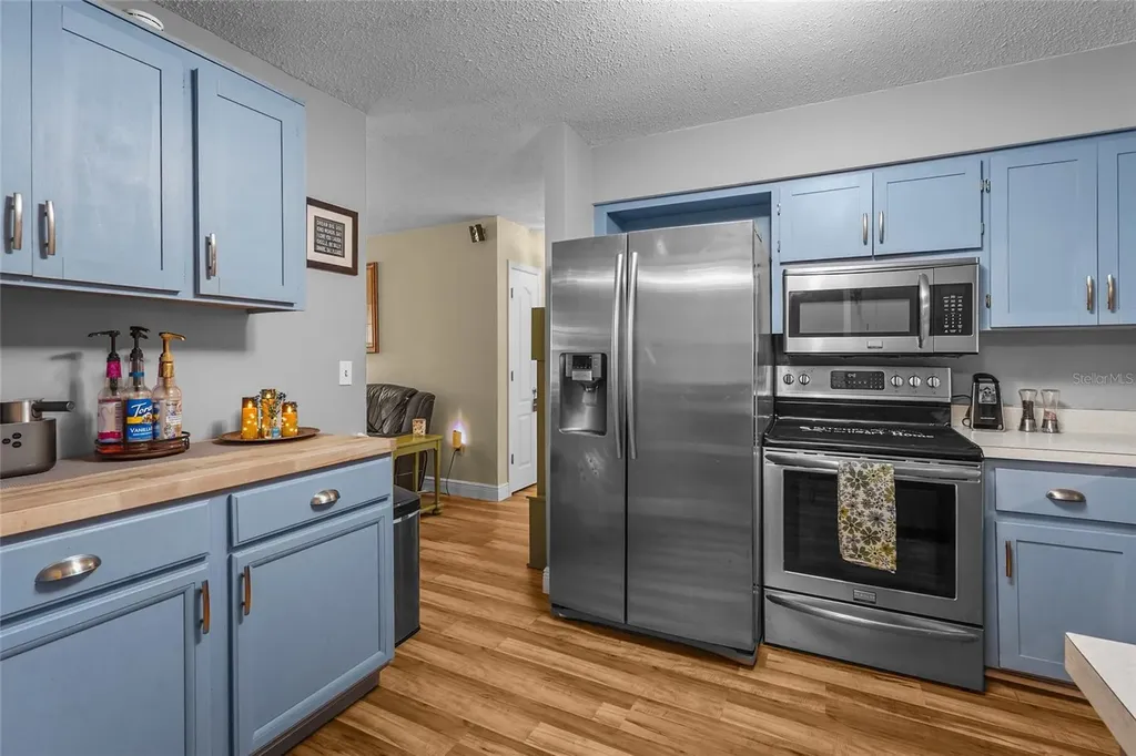 5003 20th Avenue W Bradenton FL 34209