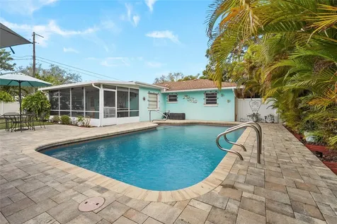 5003 20th Avenue W Bradenton FL 34209