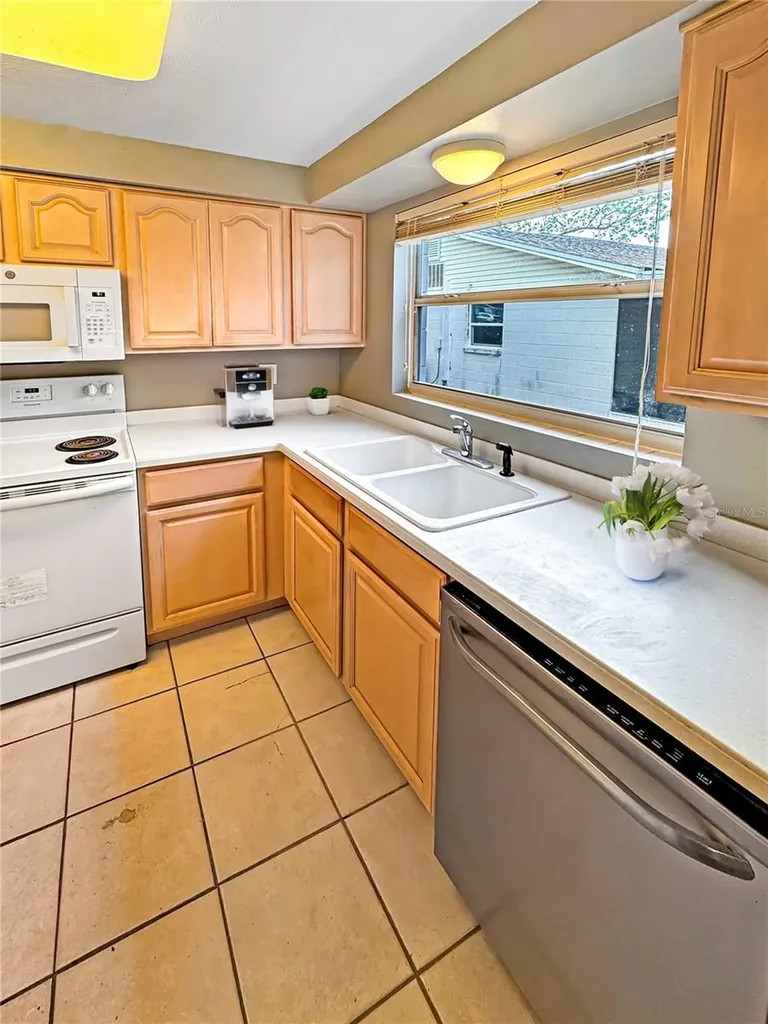 1815 Lowry Avenue Lakeland FL 33801