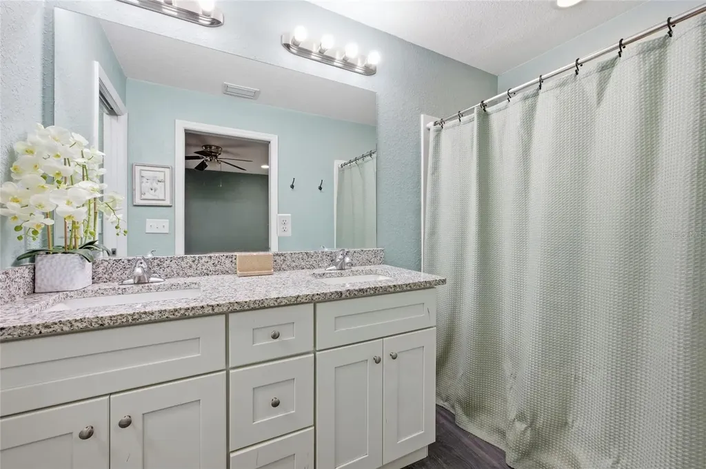 224 Fisher Road Ocklawaha FL 32179