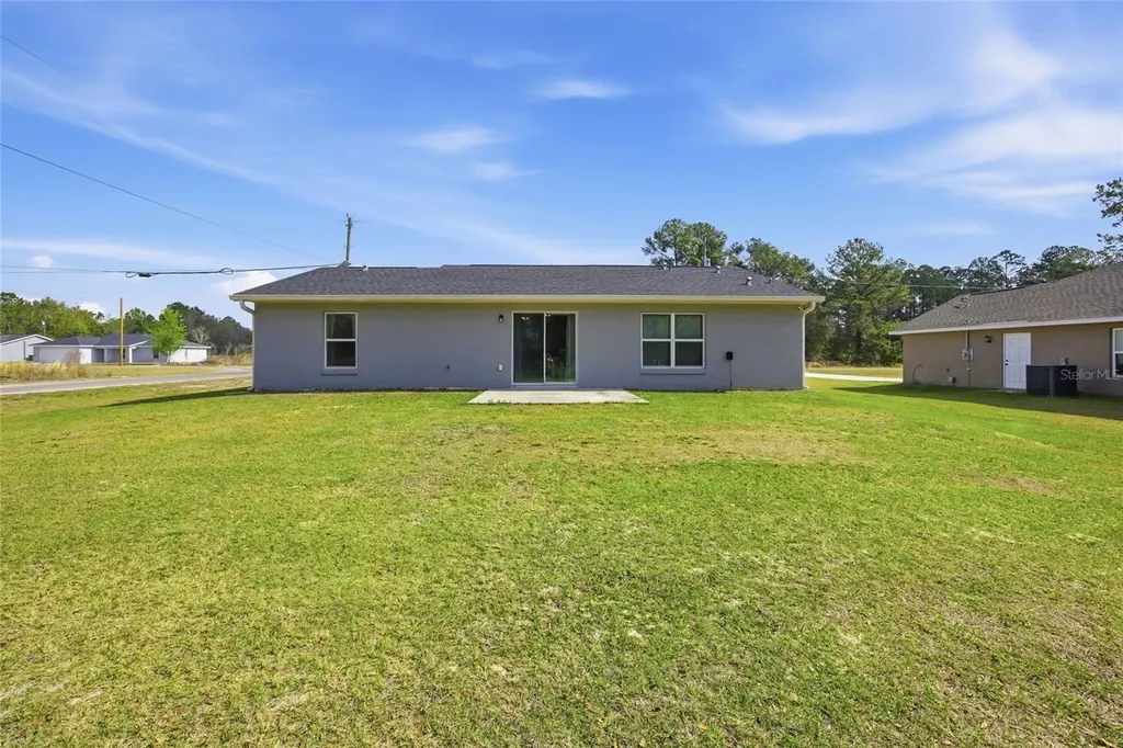 224 Fisher Road Ocklawaha FL 32179