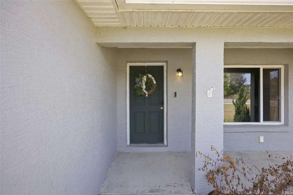 224 Fisher Road Ocklawaha FL 32179