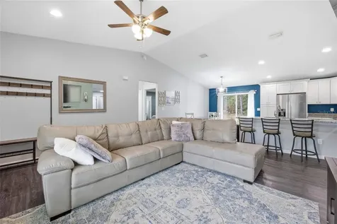 224 Fisher Road Ocklawaha FL 32179