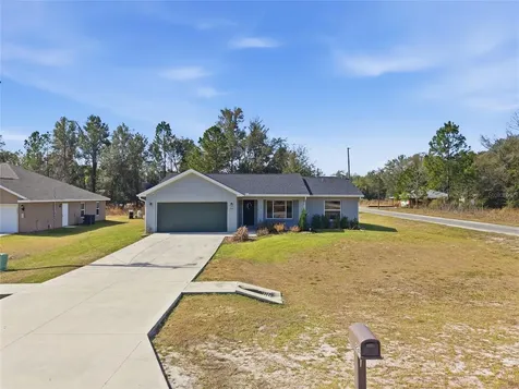 224 Fisher Road Ocklawaha FL 32179
