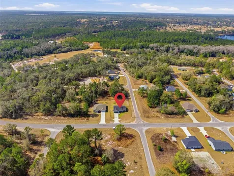 224 Fisher Road Ocklawaha FL 32179