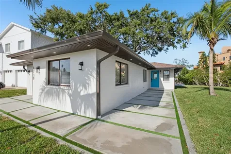 1739 Bayou Grande Boulevard NE St Petersburg FL 33703
