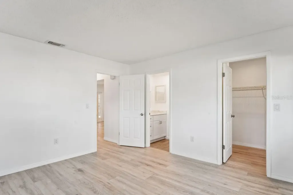 8702 Seeley Lane Hudson FL 34667
