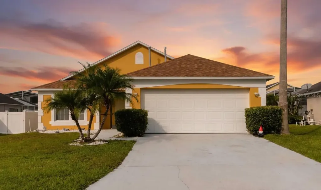 208 Silverton Road Davenport FL 33897
