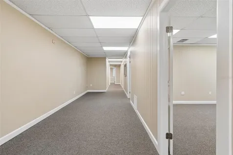 1046 W Busch Boulevard Tampa FL 33612