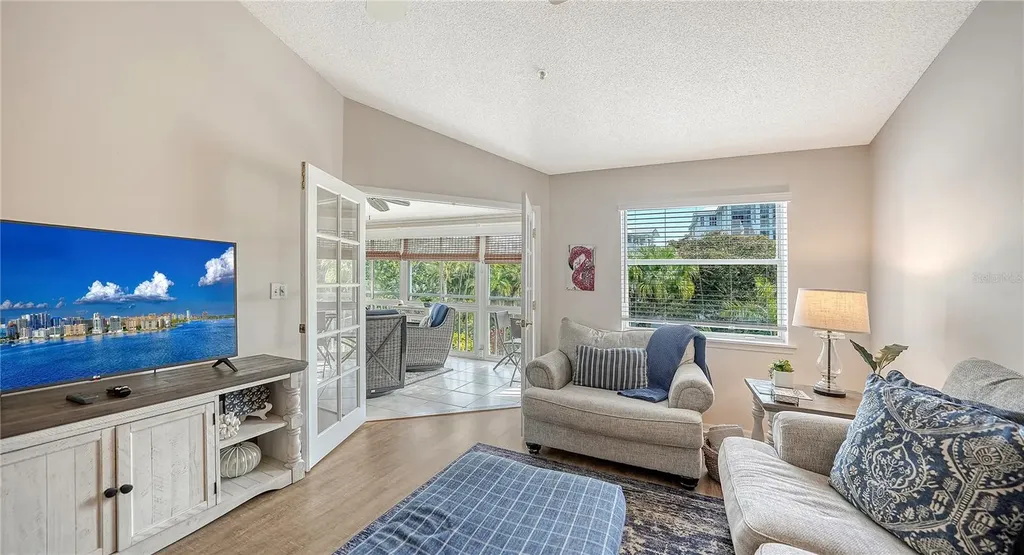 1350 Siesta Bayside Drive Sarasota FL 34242