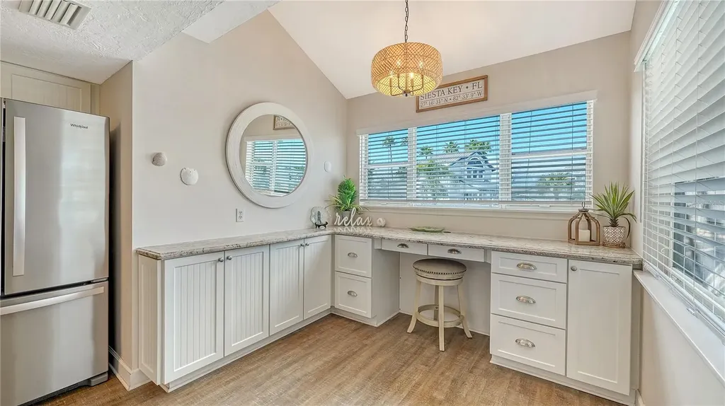 1350 Siesta Bayside Drive Sarasota FL 34242
