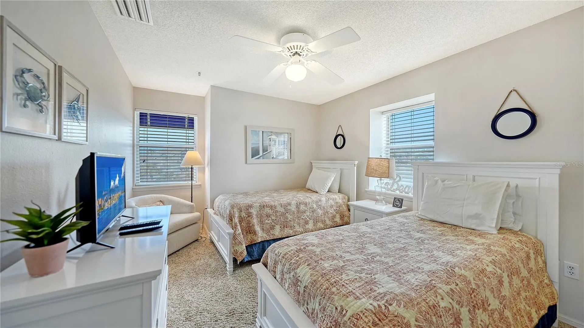 1350 Siesta Bayside Drive Sarasota FL 34242