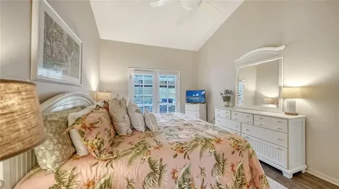 1350 Siesta Bayside Drive Sarasota FL 34242