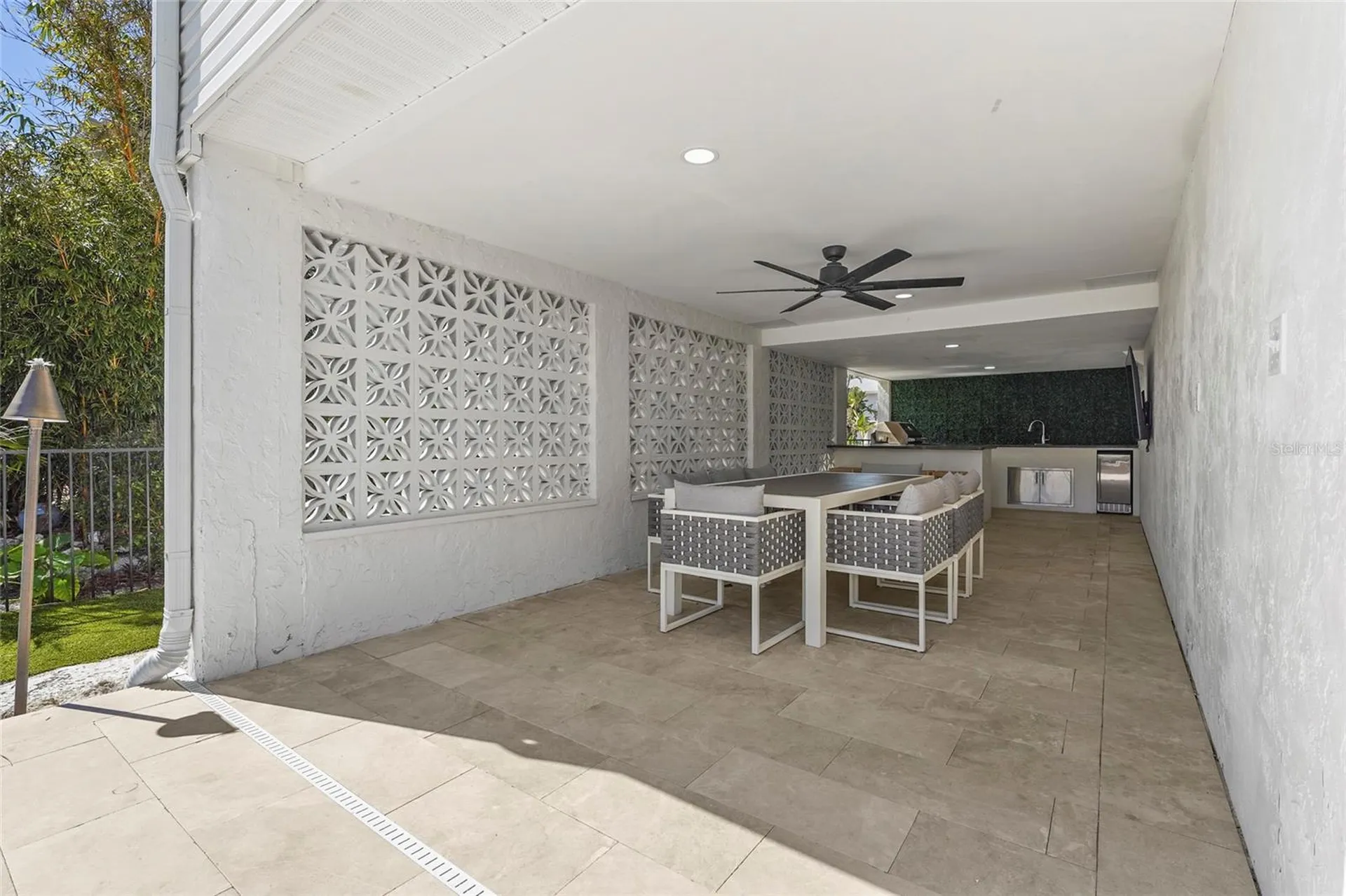 519 Loquat Drive Anna Maria FL 34216