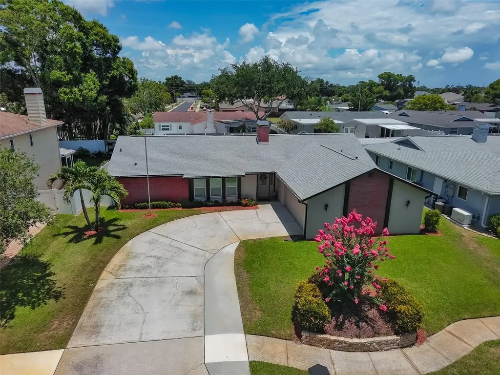 9275 133rd Street Seminole FL 33776