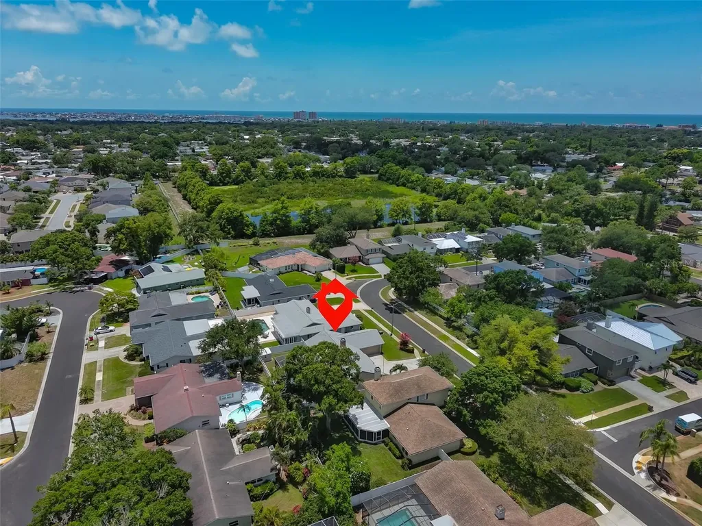 9275 133rd Street Seminole FL 33776