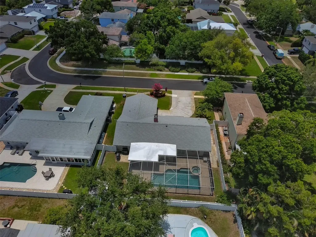 9275 133rd Street Seminole FL 33776