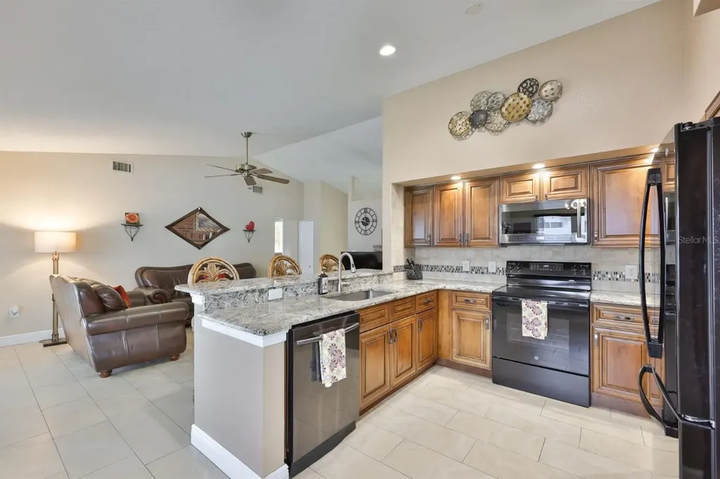 9275 133rd Street Seminole FL 33776