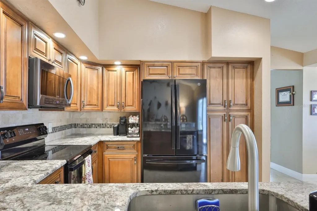 9275 133rd Street Seminole FL 33776