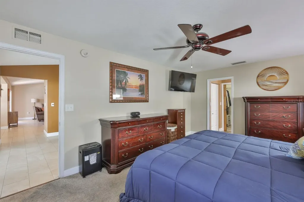9275 133rd Street Seminole FL 33776