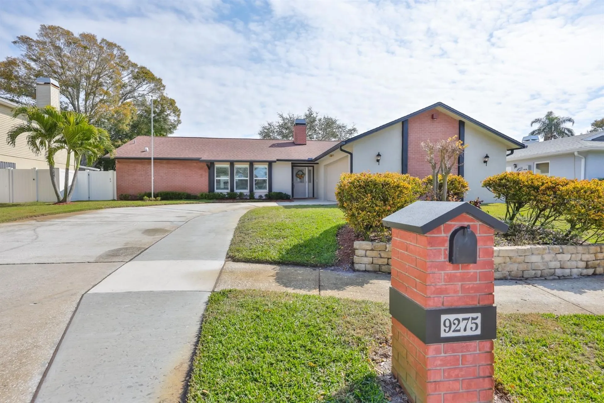 9275 133rd Street Seminole FL 33776