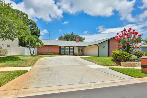 9275 133rd Street Seminole FL 33776
