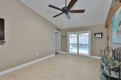 9275 133rd Street Seminole FL 33776