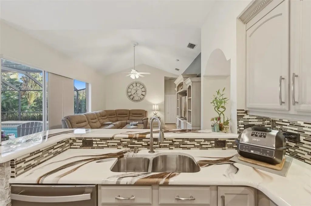 10648 Gooseberry Court Trinity FL 34655