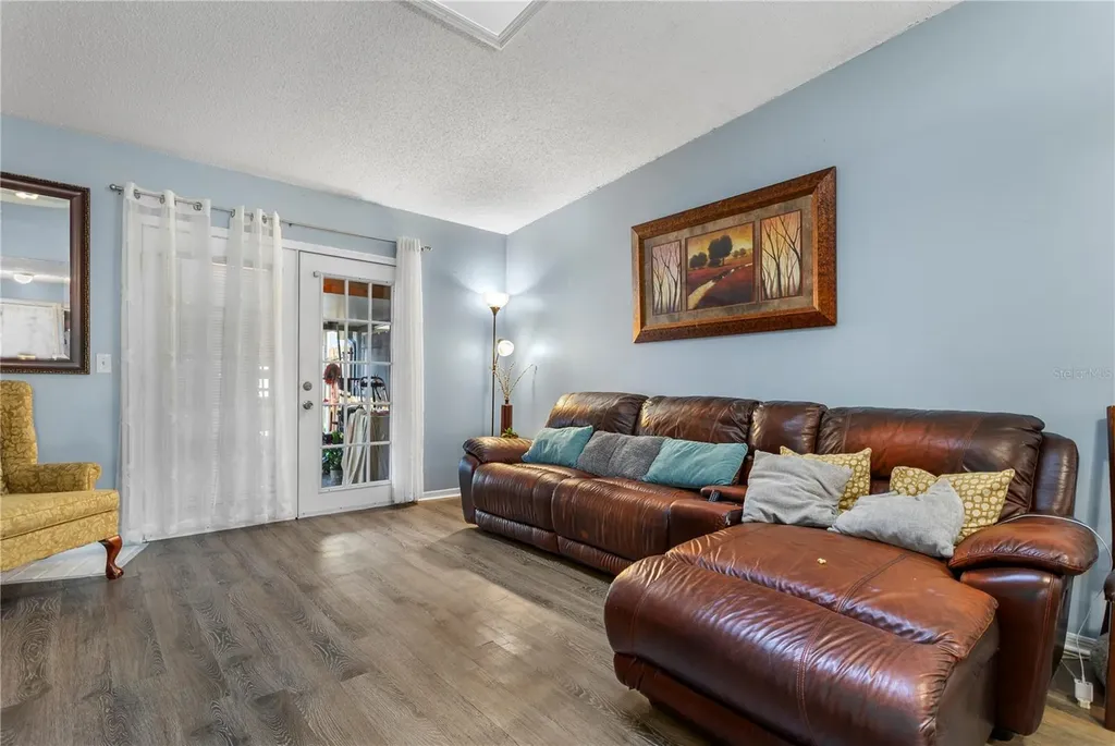 525 Derby Drive Altamonte Springs FL 32714
