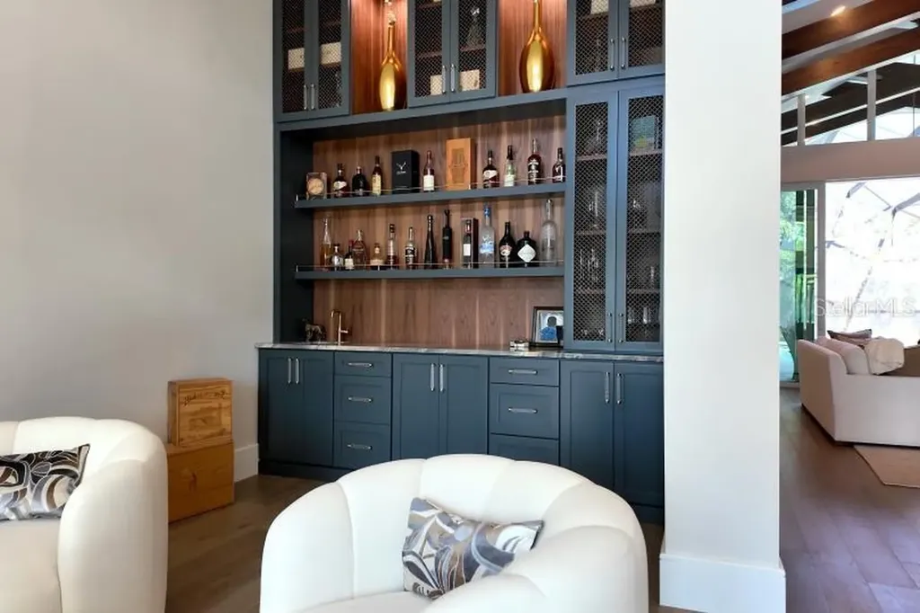 3927 Founders Club Drive Sarasota FL 34240