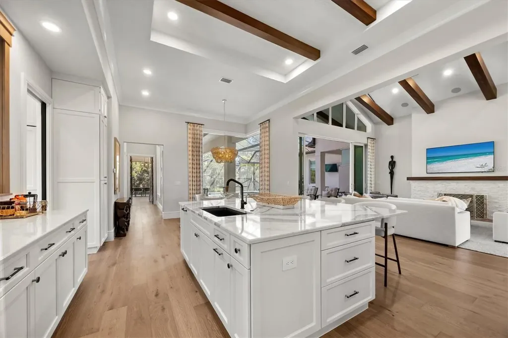 3927 Founders Club Drive Sarasota FL 34240
