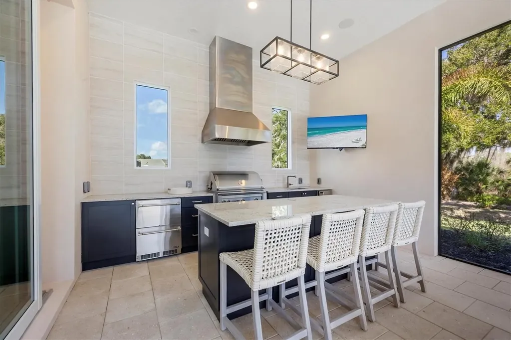 3927 Founders Club Drive Sarasota FL 34240