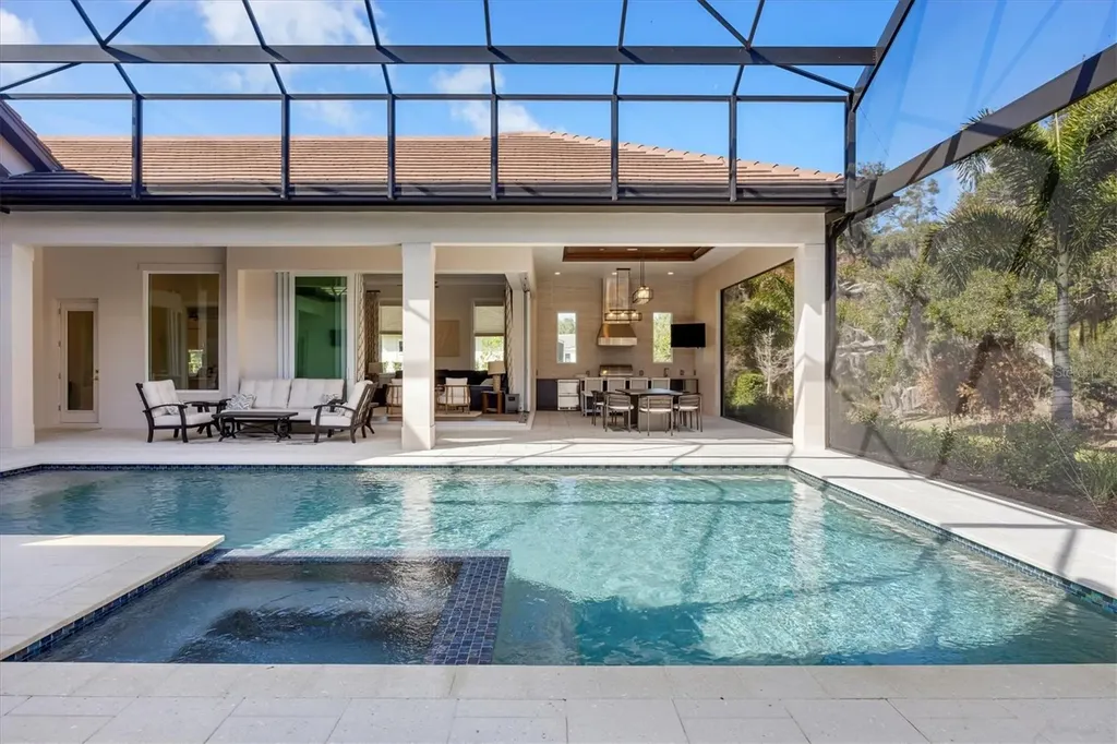 3927 Founders Club Drive Sarasota FL 34240