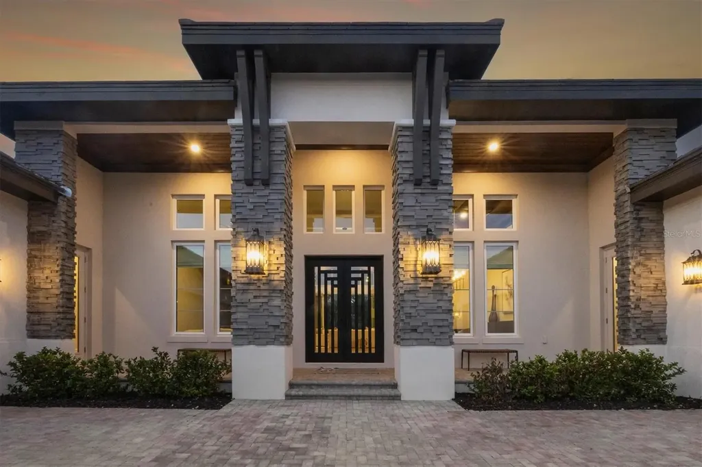 3927 Founders Club Drive Sarasota FL 34240
