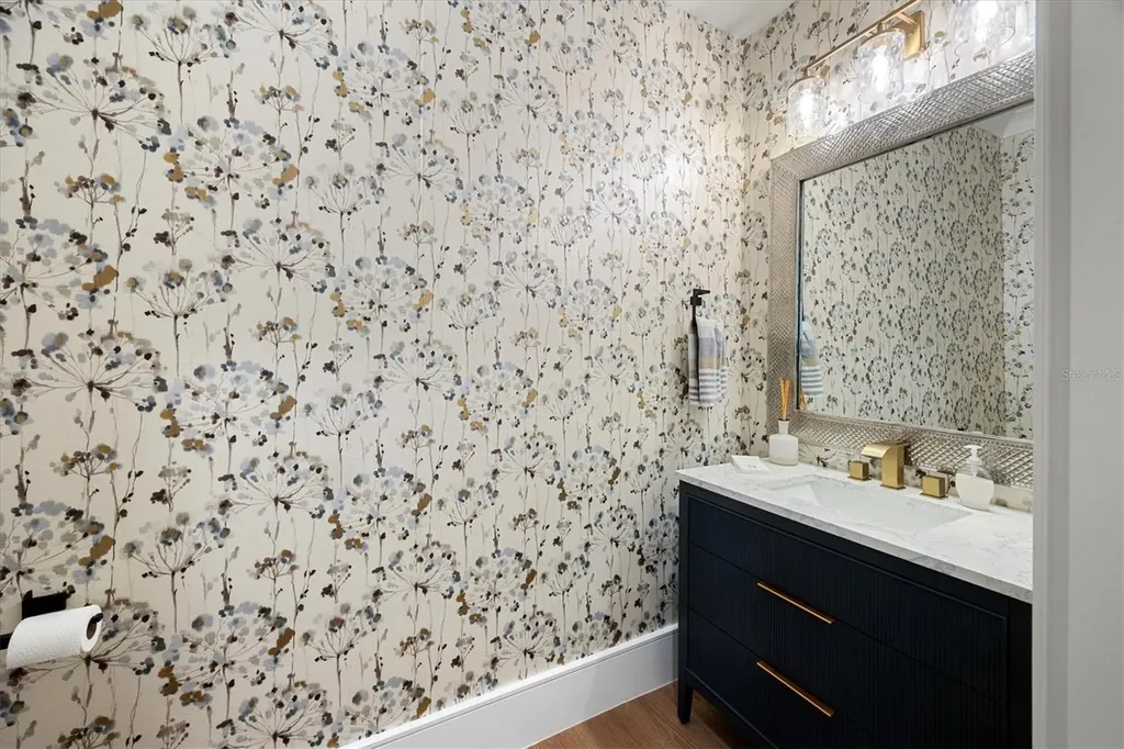 3927 Founders Club Drive Sarasota FL 34240