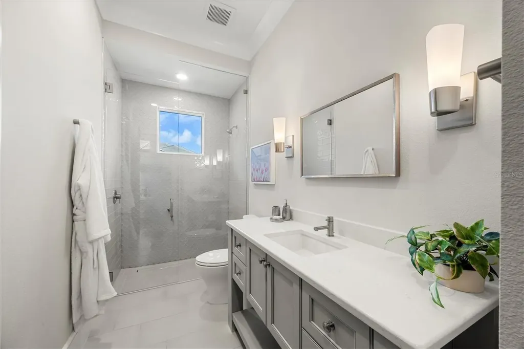 3927 Founders Club Drive Sarasota FL 34240