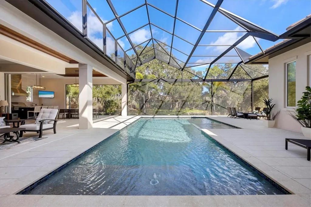3927 Founders Club Drive Sarasota FL 34240