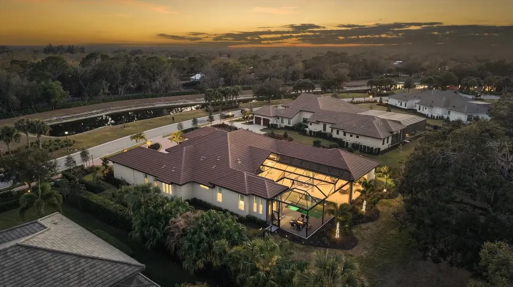 3927 Founders Club Drive Sarasota FL 34240