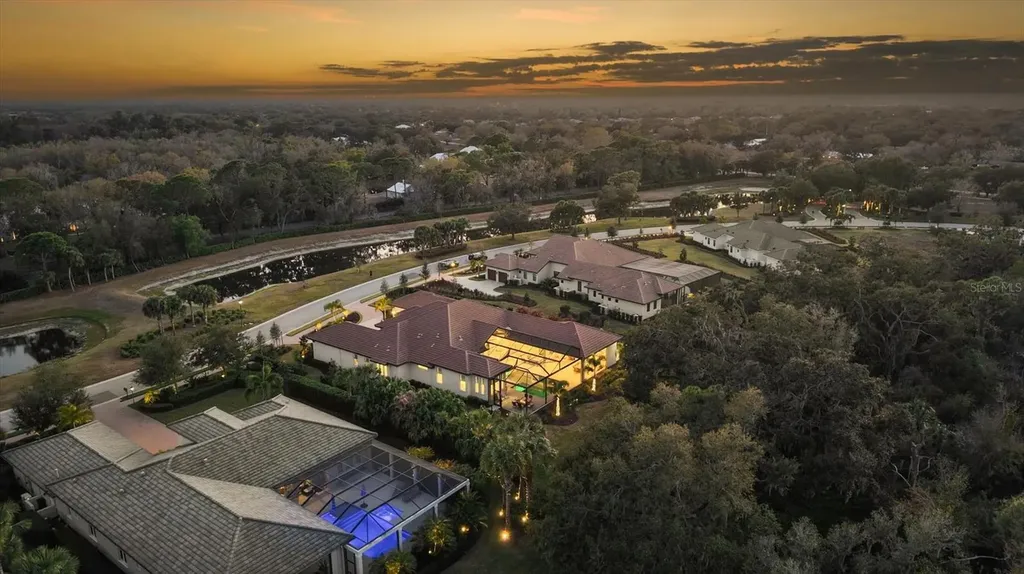 3927 Founders Club Drive Sarasota FL 34240