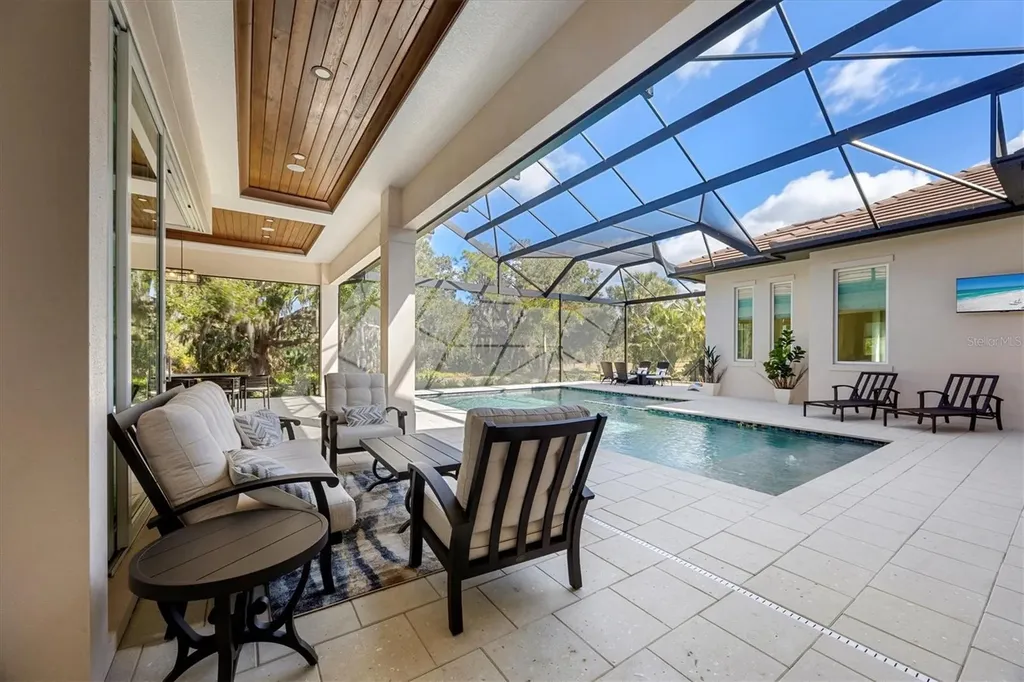 3927 Founders Club Drive Sarasota FL 34240