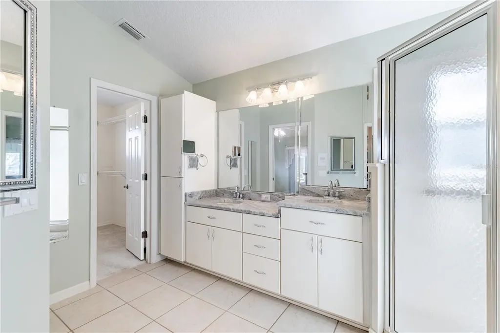5732 Freeport Drive Tavares FL 32778