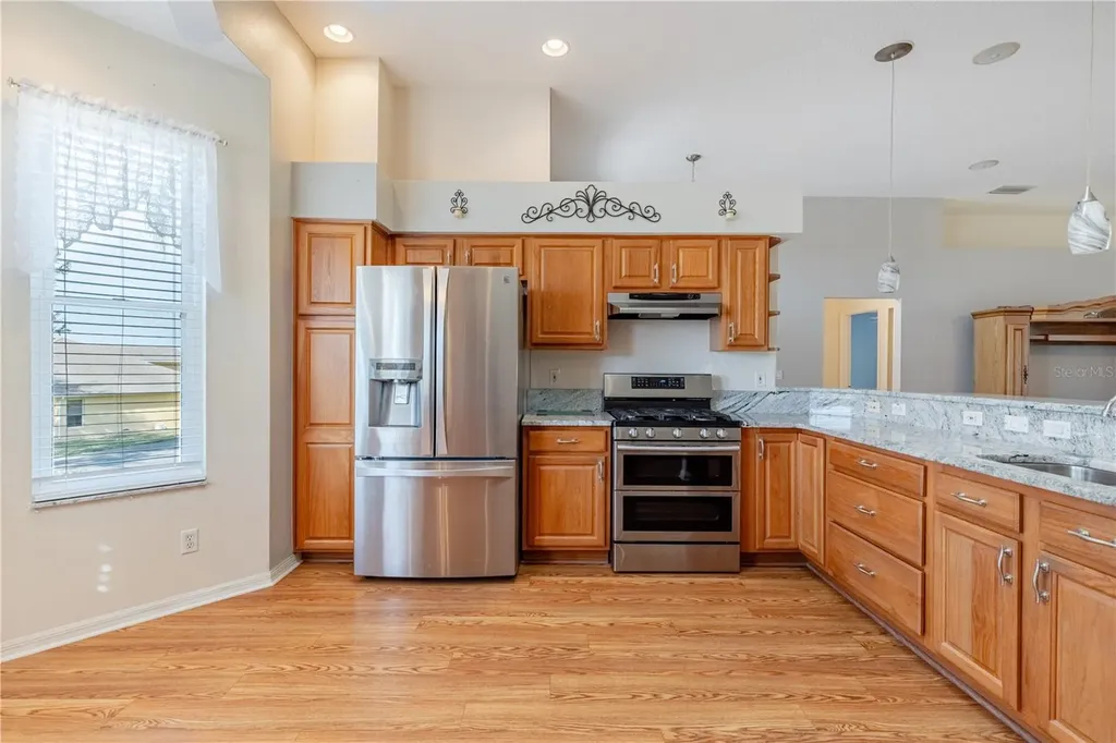 5732 Freeport Drive Tavares FL 32778