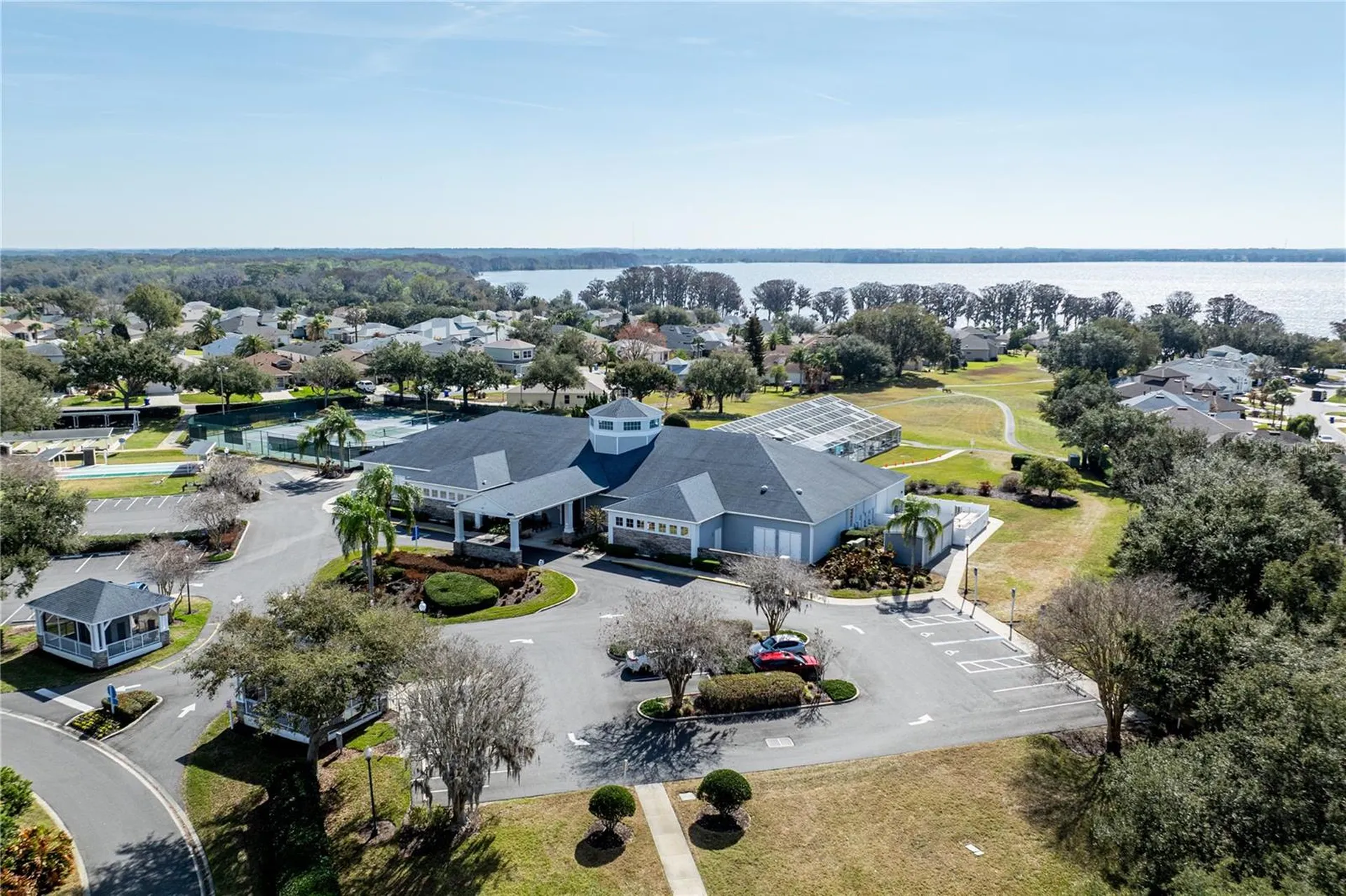 5732 Freeport Drive Tavares FL 32778