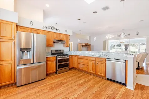 5732 Freeport Drive Tavares FL 32778
