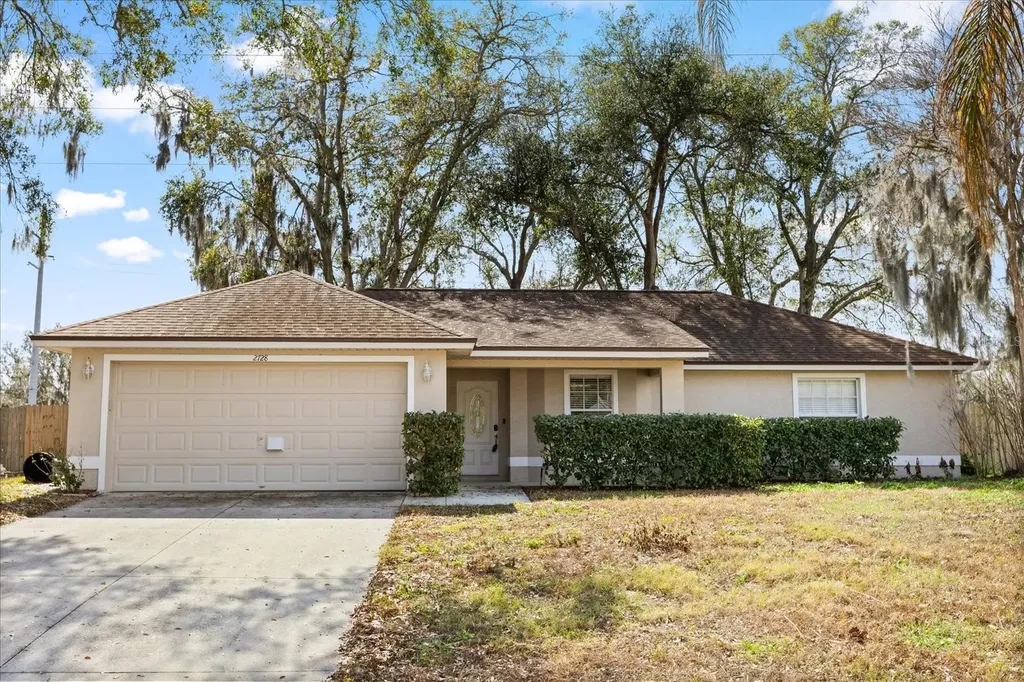 2728 Bayview Drive Eustis FL 32726