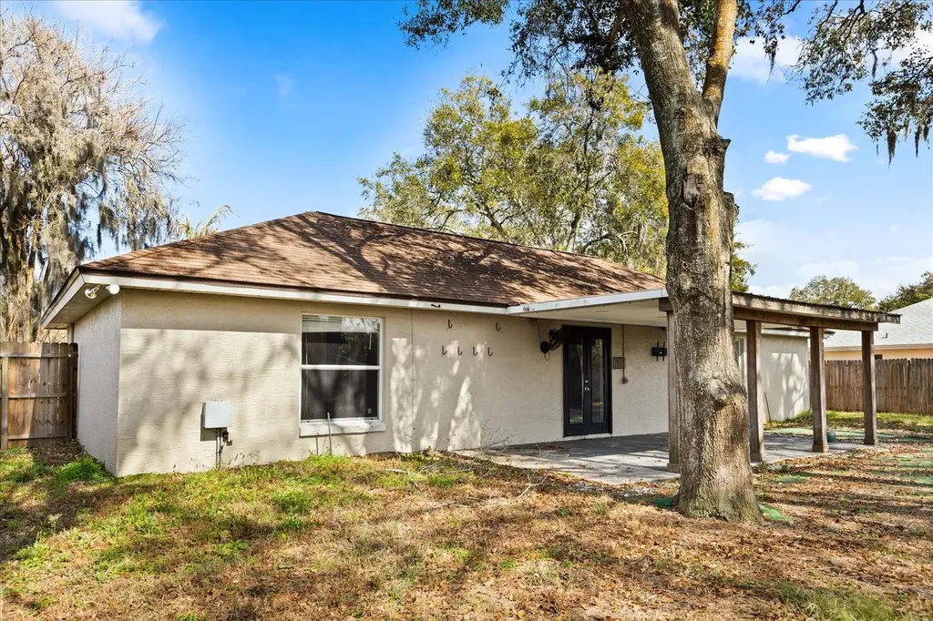 2728 Bayview Drive Eustis FL 32726