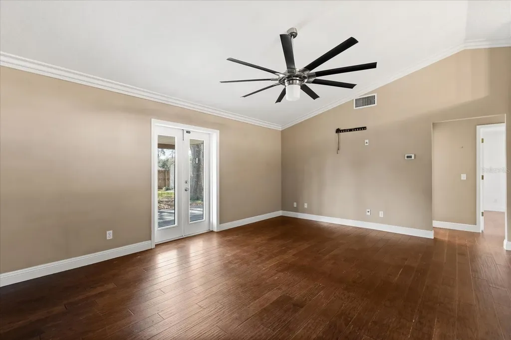 2728 Bayview Drive Eustis FL 32726