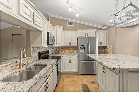 2728 Bayview Drive Eustis FL 32726